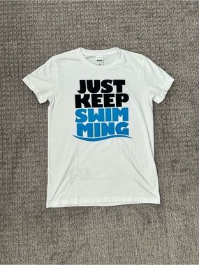 Women’s White 'Just Keep Swimming' Graphic Tee